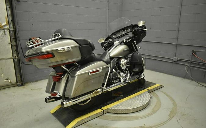 2016 Harley-Davidson® FLHTCU - Electra Glide® Ultra Classic®