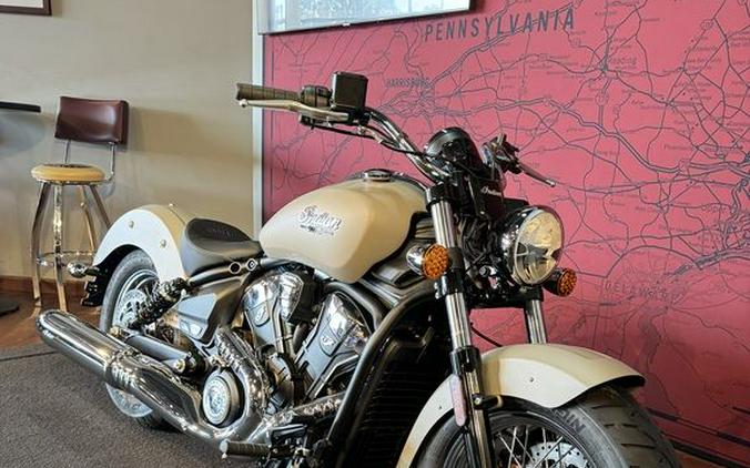 2025 Indian Motorcycle® Scout® Classic Limited +Tech Silver Quartz Smoke