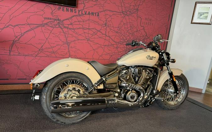 2025 Indian Motorcycle® Scout® Classic Limited +Tech Silver Quartz Smoke