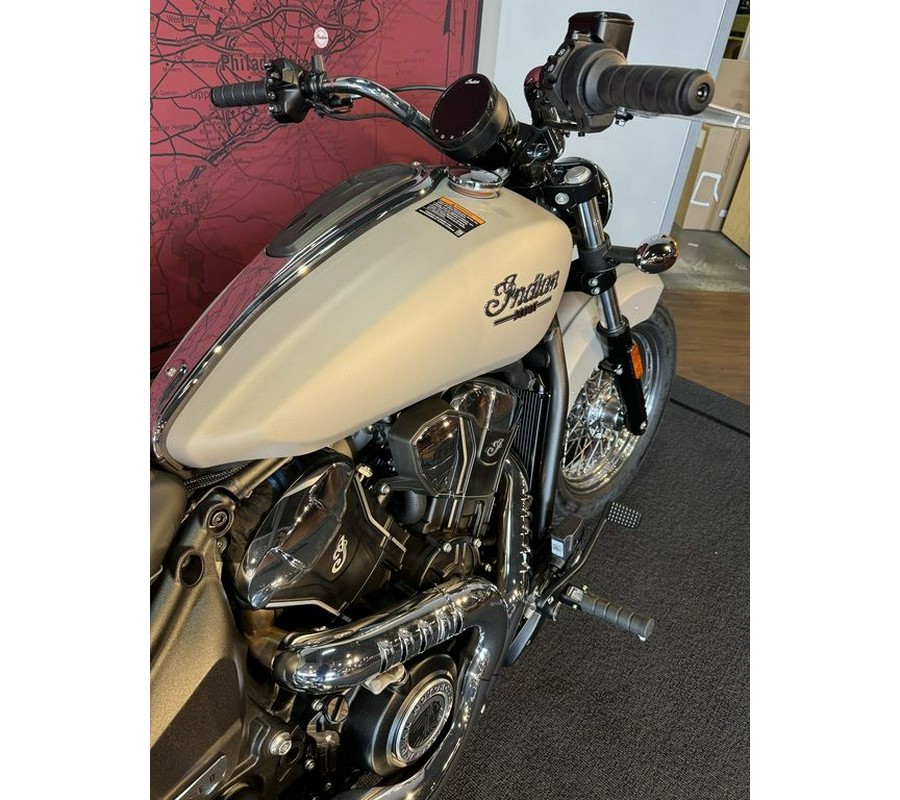 2025 Indian Motorcycle® Scout® Classic Limited +Tech Silver Quartz Smoke