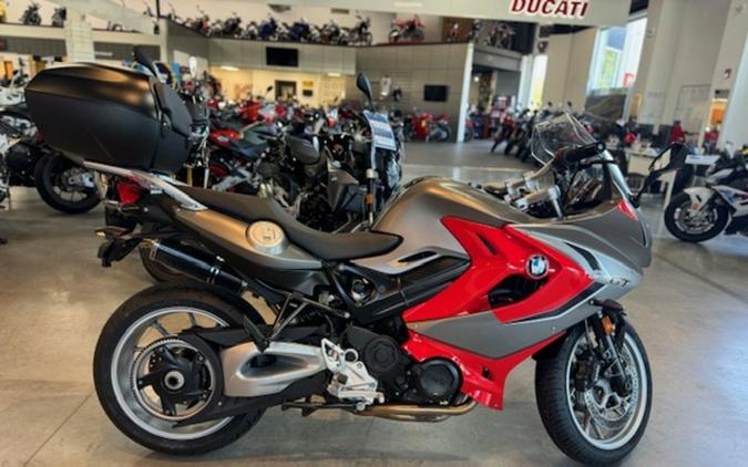 2016 BMW F 800 GT Monolith Sapphire Black Metallic