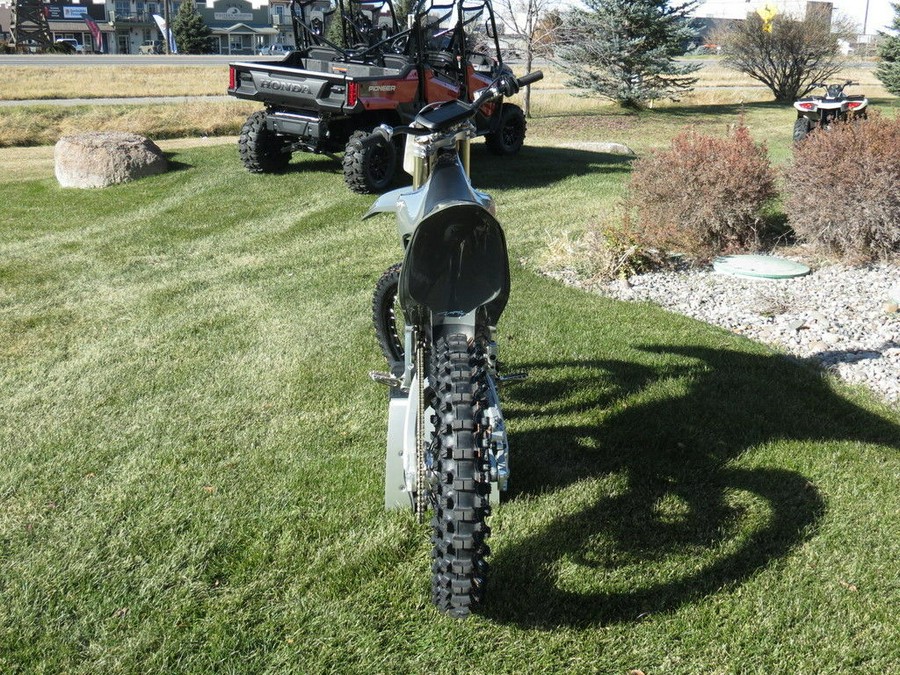 2025 Stark VARG MX 1.2 19"_60HP