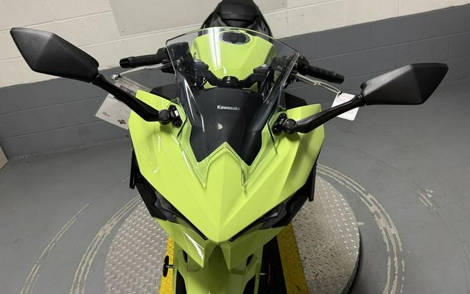 2026 Kawasaki Ninja® 500 SE ABS