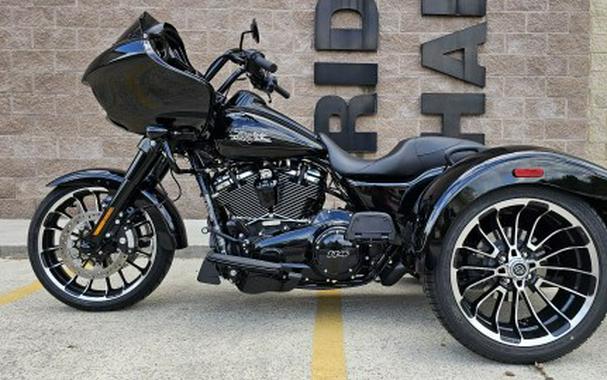 2023 Harley-Davidson Road Glide® 3