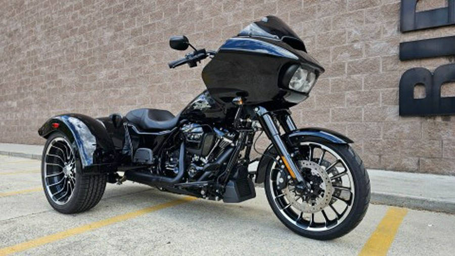 2023 Harley-Davidson Road Glide® 3
