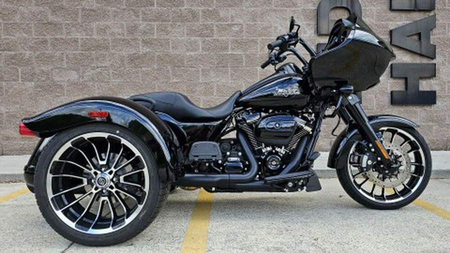 2023 Harley-Davidson Road Glide® 3
