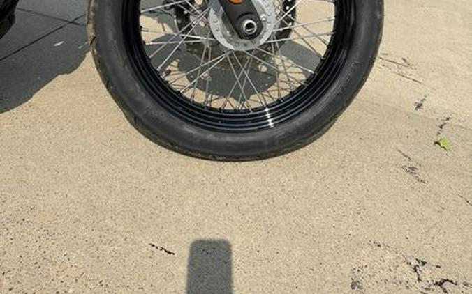 2014 Harley-Davidson® FXDB - Dyna® Street Bob®