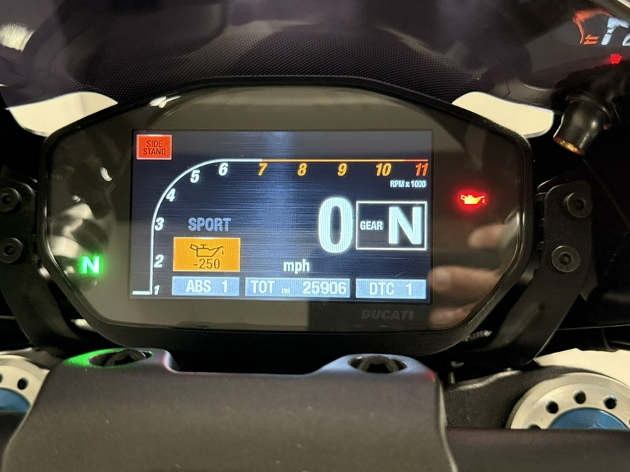 2016 Ducati Monster 1200 R