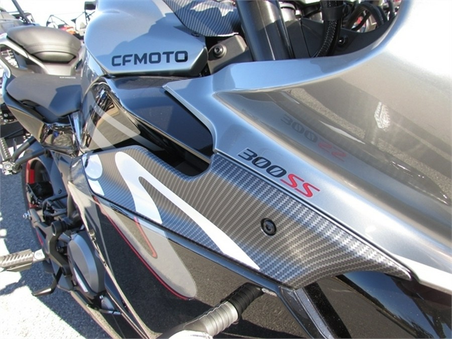 2023 CFMOTO CF300-3US SS