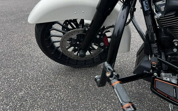 2019 Harley-Davidson FLHRXS - Road King Special