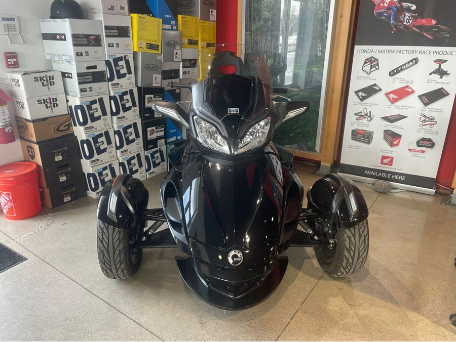 2014 Can-Am Spyder ST