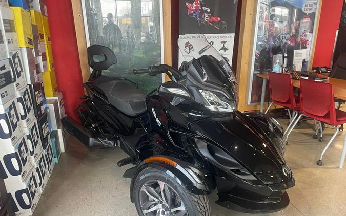 2014 Can-Am Spyder ST