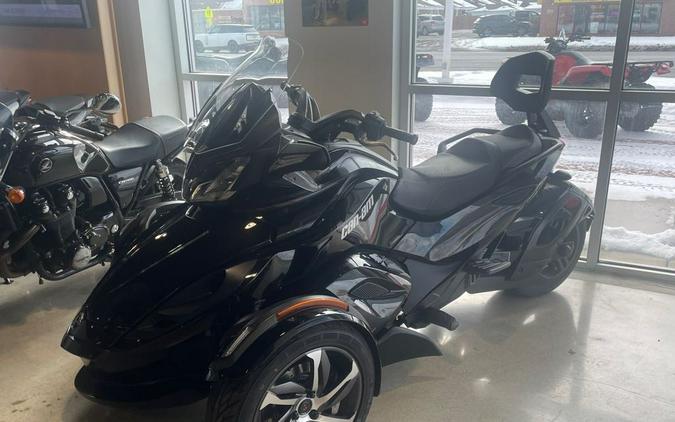2014 Can-Am Spyder ST