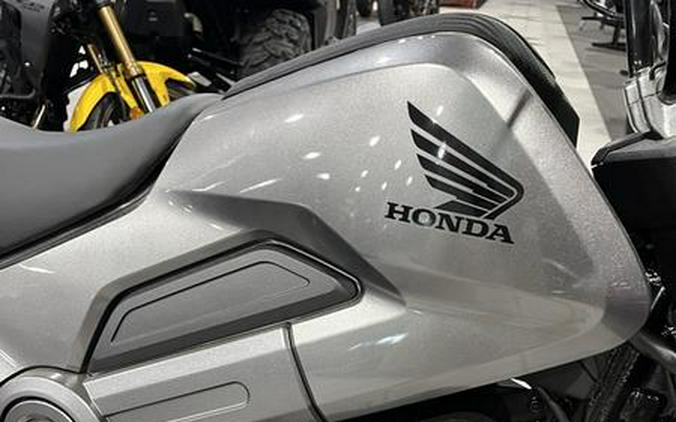 2026 Honda® Navi Arctic Silver Metallic