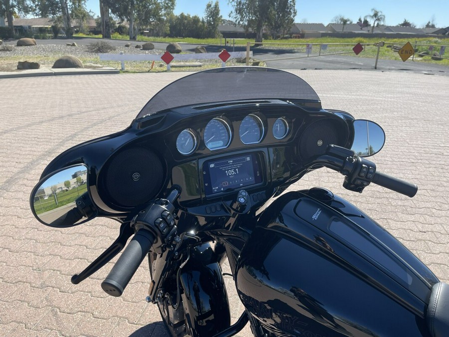 FLHXST 2022 Street Glide ST