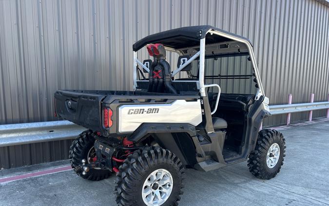 2025 Can-Am Defender X MR HD10