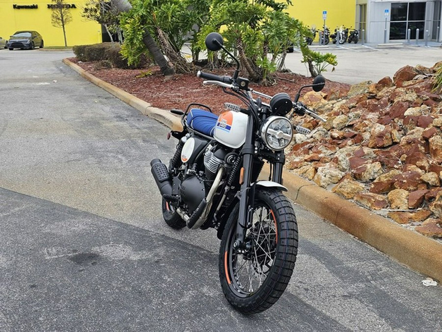 2025 Royal Enfield Bear 650 Boardwalk White