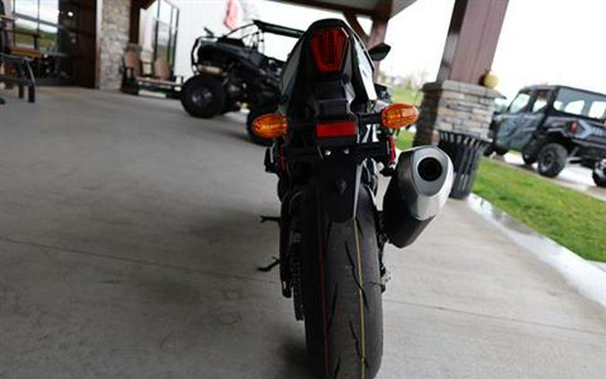 2025 Suzuki GSX-R1000R