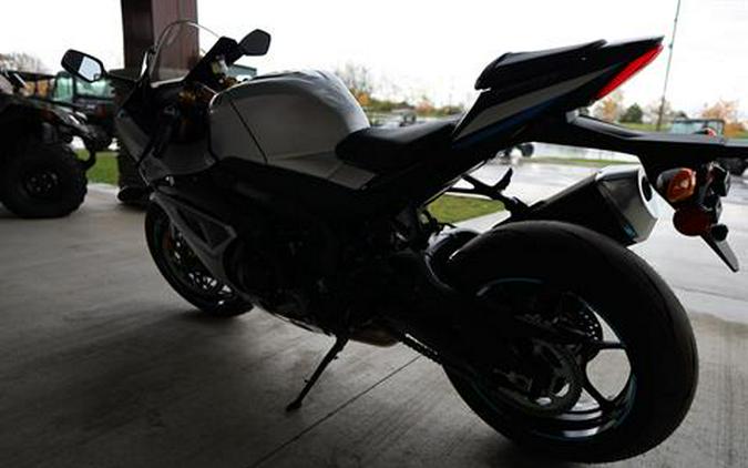 2025 Suzuki GSX-R1000R