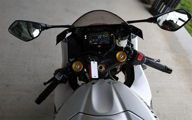 2025 Suzuki GSX-R1000R