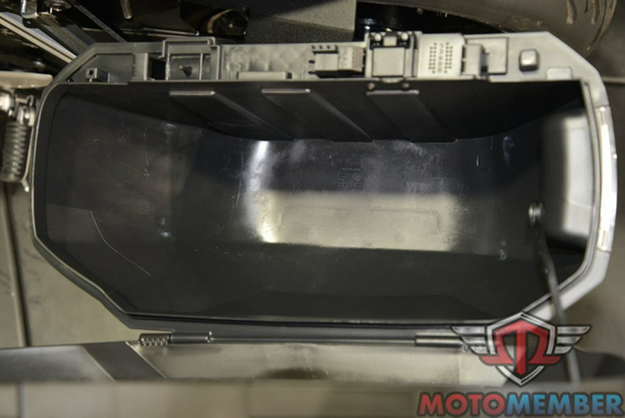 2022 Kawasaki Z900RS Cafe