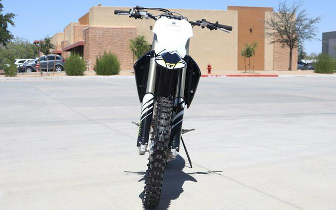 2025 Triumph TF 250-X Jet BlackPure White