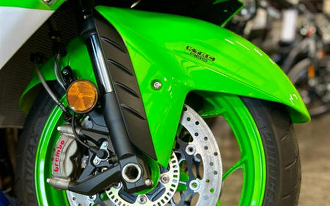 2024 Kawasaki Ninja® ZX™-14R 40th Anniversary Edition ABS