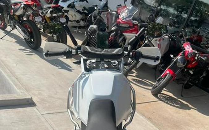 2023 Ducati DesertX Star White Silk