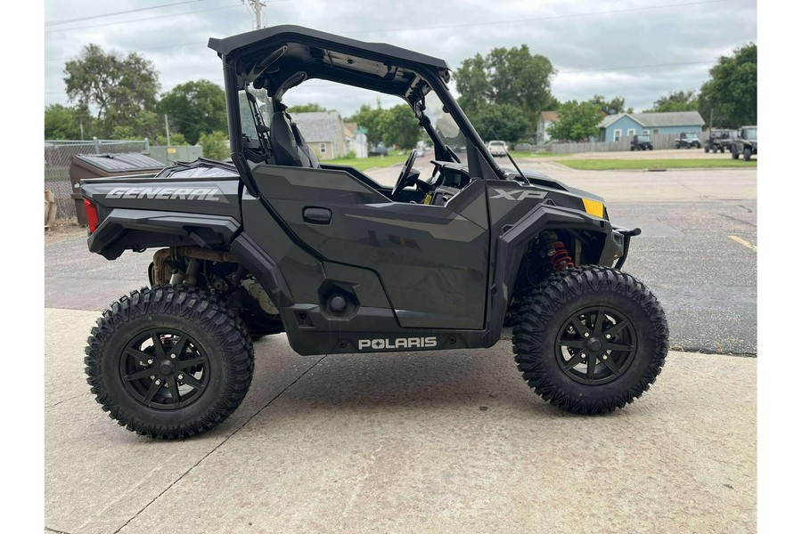 2021 Polaris GENERAL XP 1000 DELUXE RC - SUPER GRAPHITE XP 1000 Deluxe