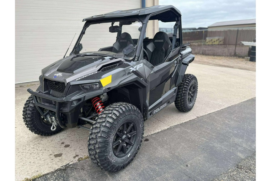 2021 Polaris GENERAL XP 1000 DELUXE RC - SUPER GRAPHITE XP 1000 Deluxe