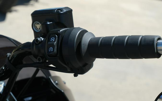 2025 INDIAN MOTORCYCLE SPORT SCOUT LIMITED