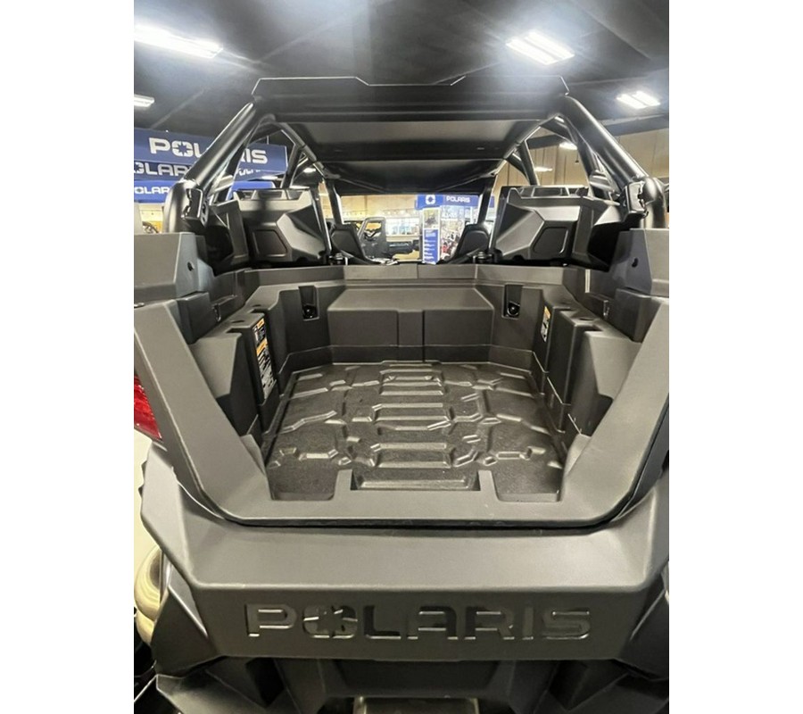 2025 Polaris RZR Pro R 4 Ultimate