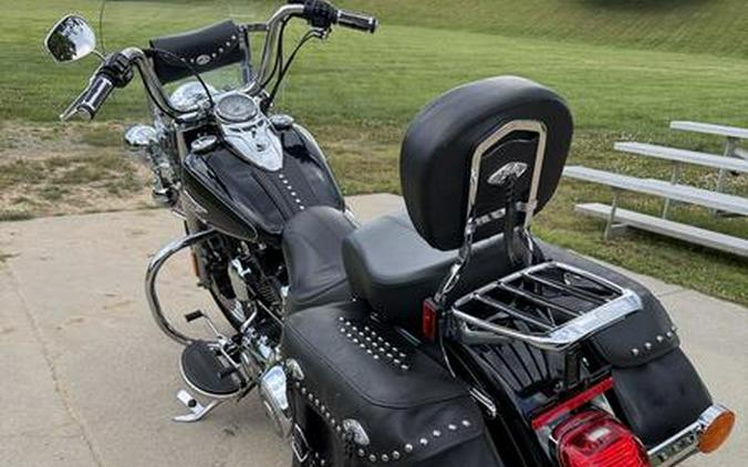 2015 Harley-Davidson® FLSTC - Heritage Softail® Classic