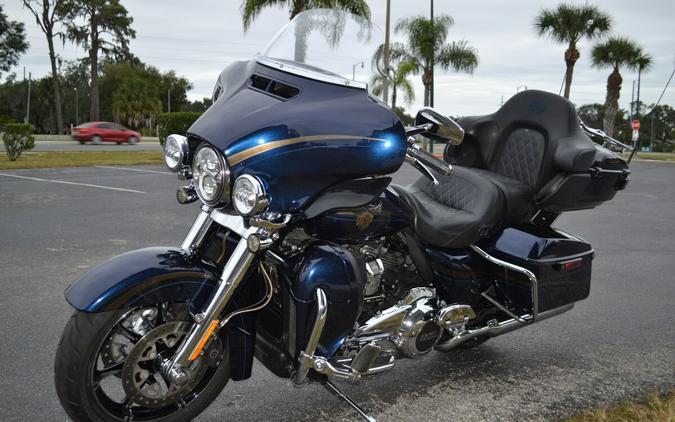 2018 Harley-Davidson CVO Limited 115th Anniversary Edition - FLHTKSE