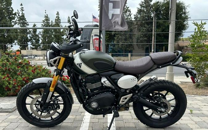 2024 Triumph Scrambler 400 X Matte Khaki Green / Fusion White