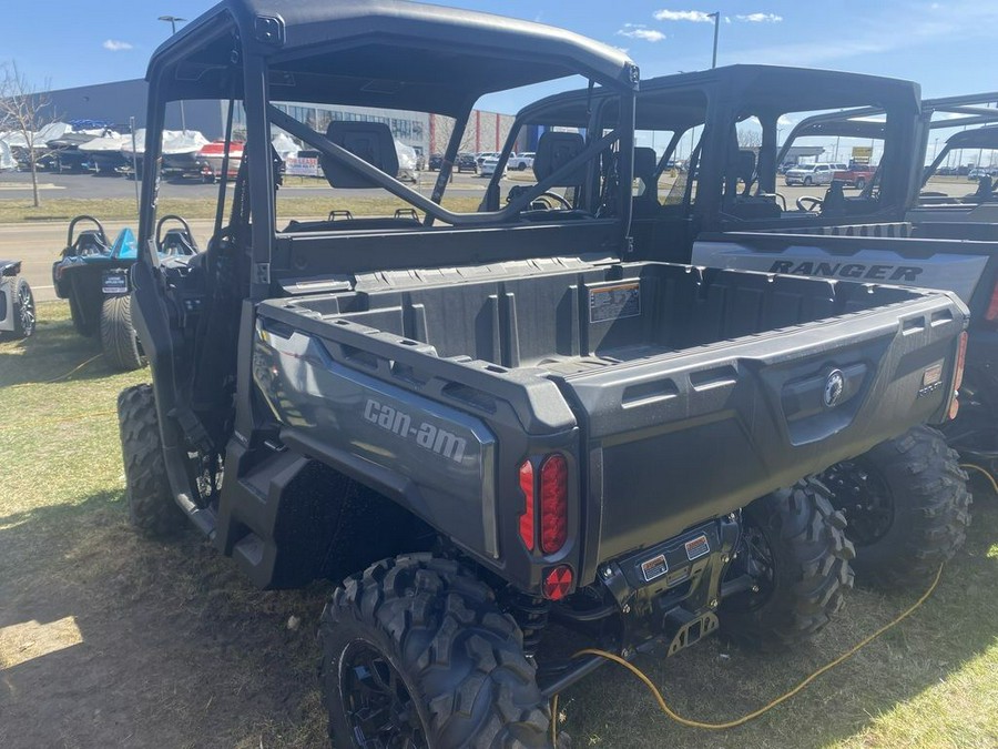 2024 Can-Am® Defender XT HD10