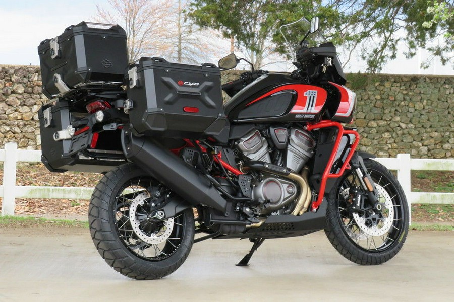 2024 Harley-Davidson® RA1250SE - CVO™ Pan America®