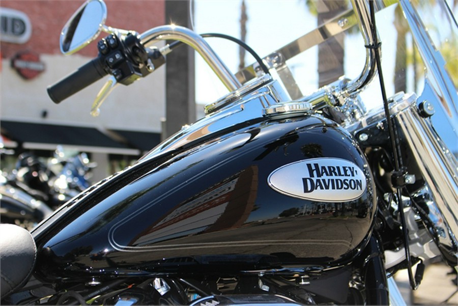 2024 Harley-Davidson Heritage Classic 114