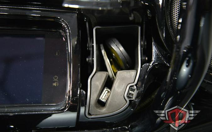 2023 Harley-Davidson FLHXS - Street Glide Special