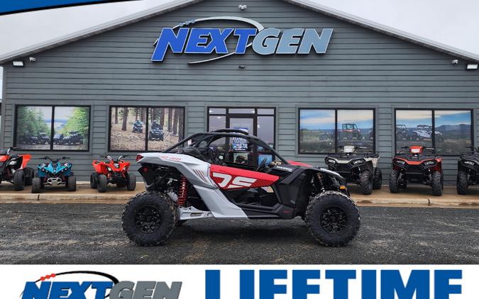 2024 Can-Am Maverick X3 MAX DS Turbo Red & Silver