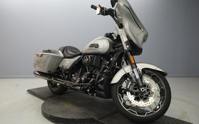 2023 Harley-Davidson CVO Street Glide