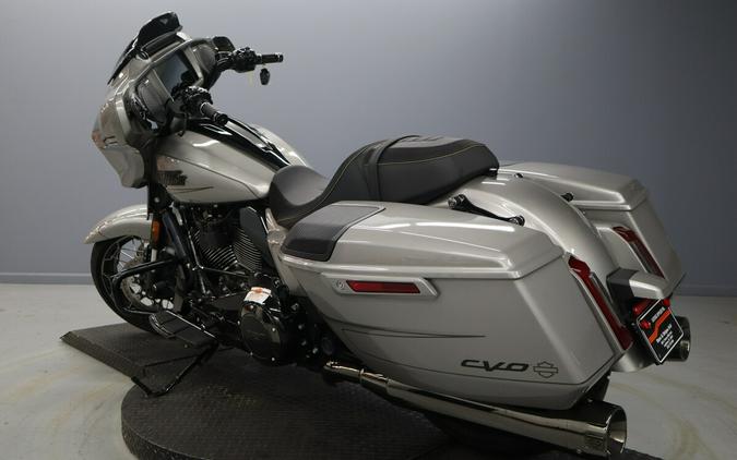 2023 Harley-Davidson Pre-owned 2023 CVO Street Glide FLHXSE dark platinum