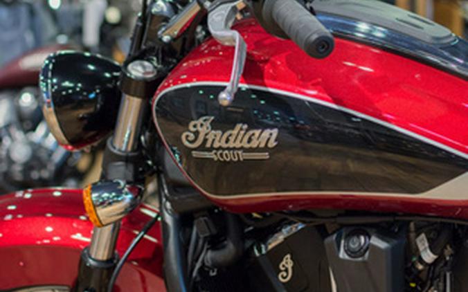 2025 Indian Scout Classic Limited +Tech Sunset Red Metallic