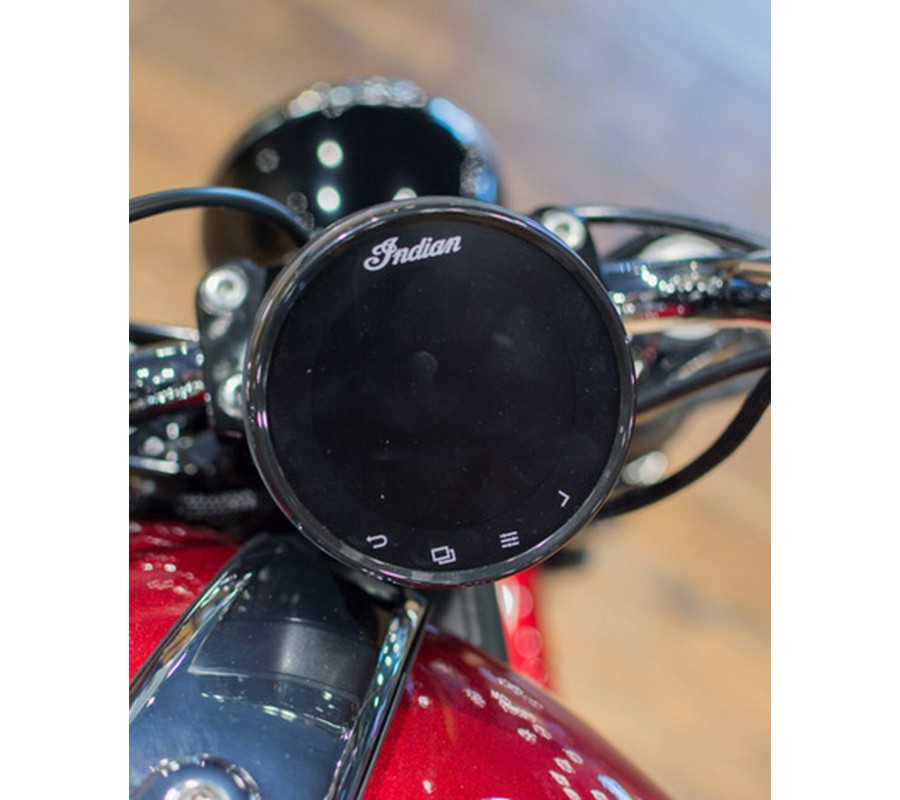 2025 Indian Scout Classic Limited +Tech Sunset Red Metallic