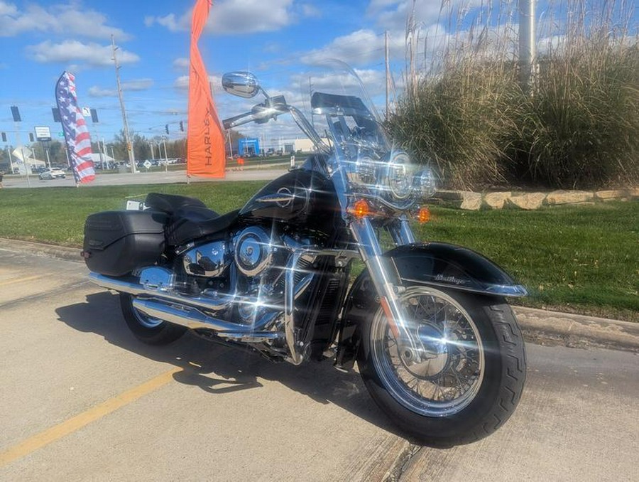 2020 Harley-Davidson® FLHC - Softail® Heritage Classic