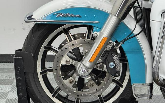 2017 Harley-Davidson® FLHTCU - Electra Glide® Ultra Classic®