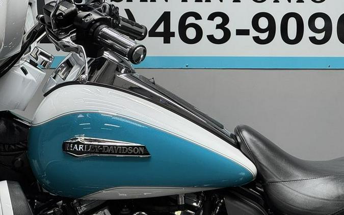 2017 Harley-Davidson® FLHTCU - Electra Glide® Ultra Classic®