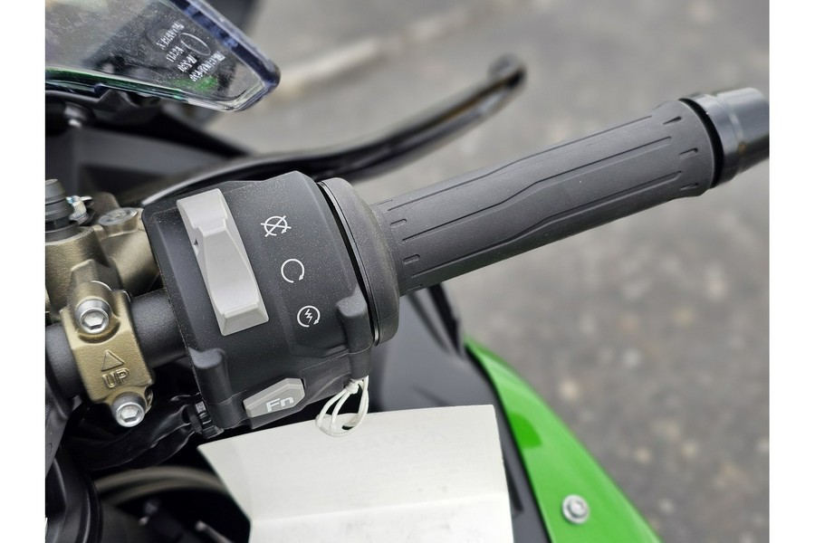 2025 Kawasaki NINJA H2 SX SE ABS