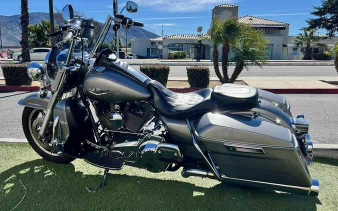 2016 Harley-Davidson® FLHR - Road King®