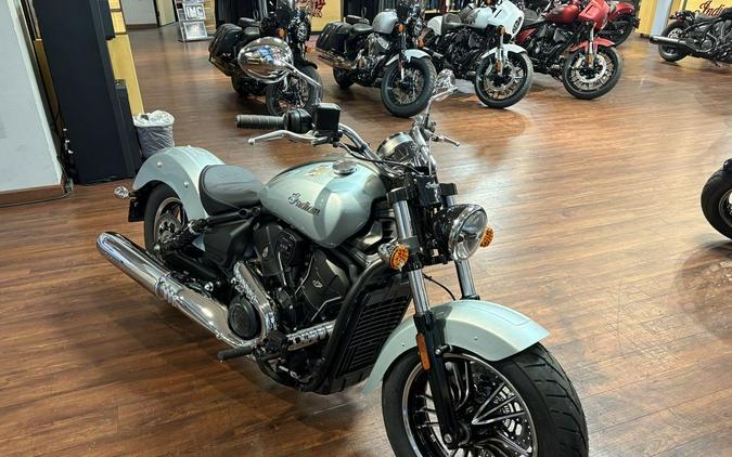 2025 Indian Motorcycle® Scout® Sixty Classic Limited Frost Silver